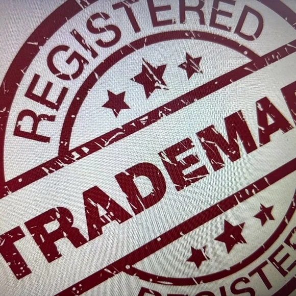 ARCADIA MILAN ITALY-NWT $498.00 -   NOW $444.00 -HAVE YOU EVER OWNED A ARCADIA ? - Picture 15 of 16